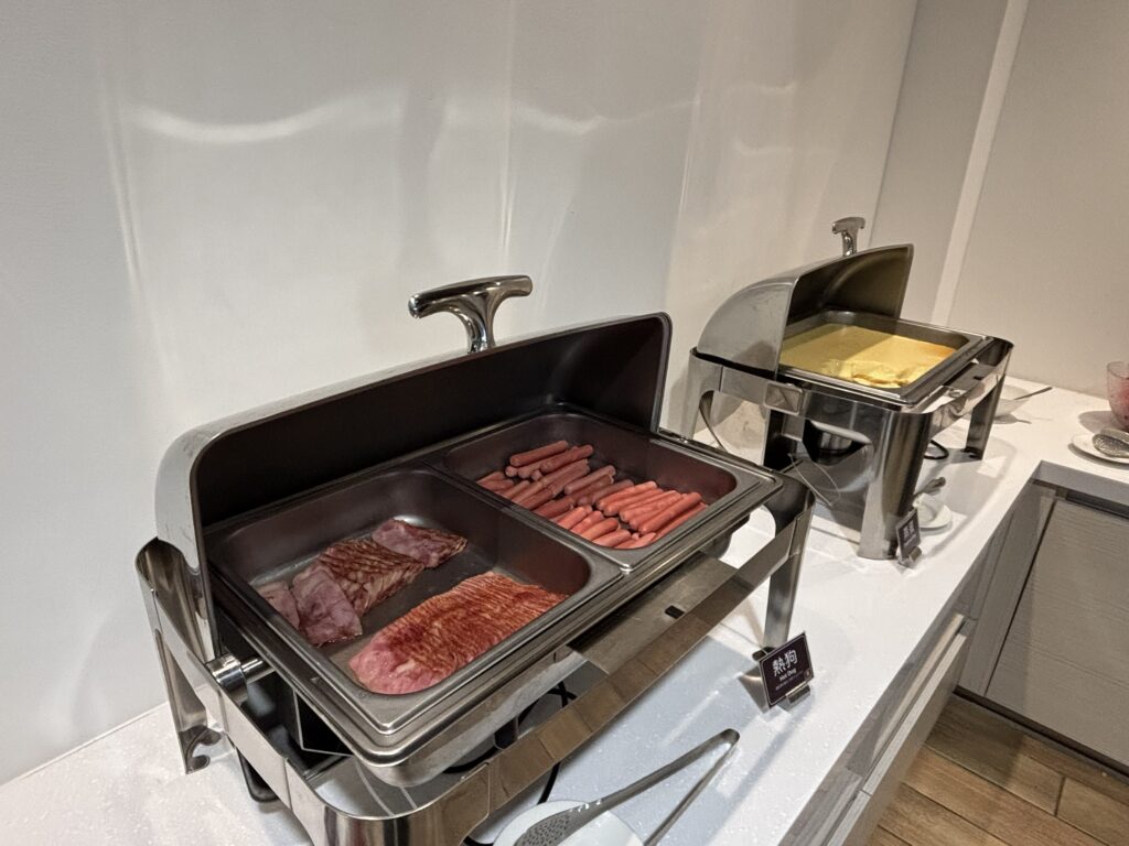 逃離現實走進遊戲畫面中的遺落之境—太平山國家森林遊樂區 太平山,宜蘭太平山,太平山住宿,太平山遊樂區,太平山森林遊樂區,太平山天氣,太平山蹦蹦車,森林鐵道,森林步道,健走步道,登山步道,鐵道,肖楠館,背包客,雲海咖啡廳,太平山餐廳,太平山美食