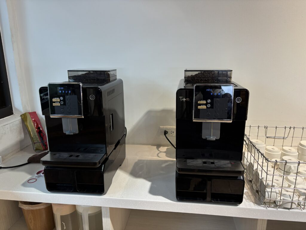 逃離現實走進遊戲畫面中的遺落之境—太平山國家森林遊樂區 太平山,宜蘭太平山,太平山住宿,太平山遊樂區,太平山森林遊樂區,太平山天氣,太平山蹦蹦車,森林鐵道,森林步道,健走步道,登山步道,鐵道,肖楠館,背包客,雲海咖啡廳,太平山餐廳,太平山美食,麵包,,吐司,包子,咖啡,豆漿,紅茶